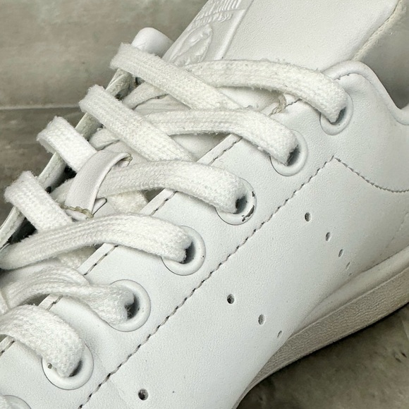 Adidas White Stan Smith Sneaker Size 8 - Picture 8 of 9